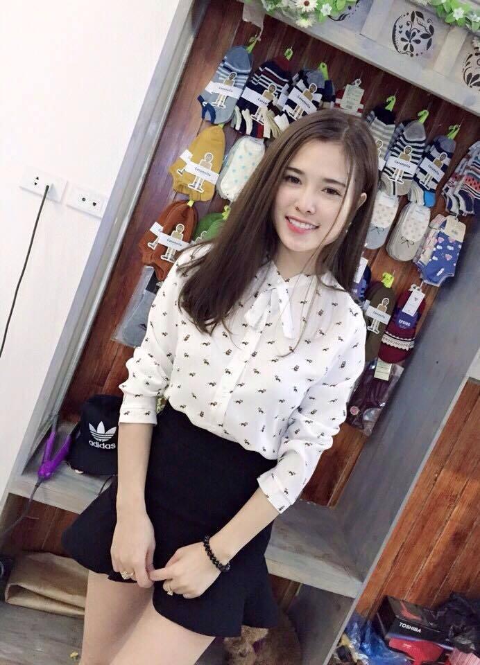 Áo nơ đính ngọc Áo nơ đính ngọc Giá bán: 155.000đ