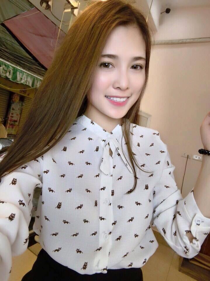 Áo nơ đính ngọc Áo nơ đính ngọc Giá bán: 155.000đ