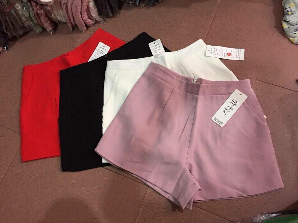 Quần đùi cạp cao Giá bán: 135.000đ