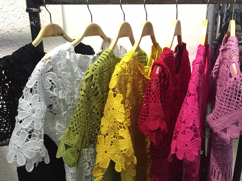 Váy ren cao cấp Giá bán: 220.000đ