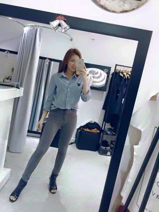 Quần bò khói Giá bán: 230.000đ