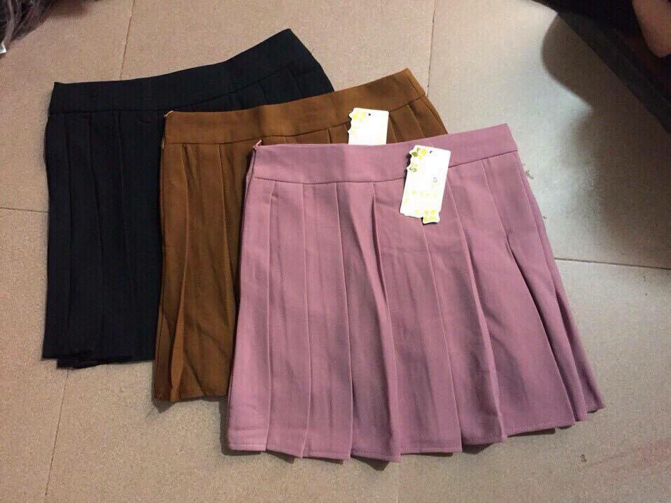 Chân váy ly Giá bán: 115.000đ