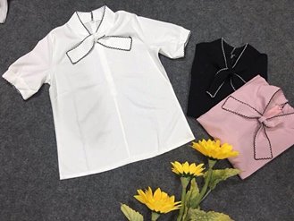 Áo thắt nơ Giá bán: 145.000đ