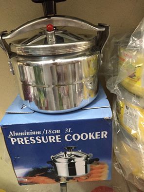 nồi ấp xuất Giá bán: 245.000đ