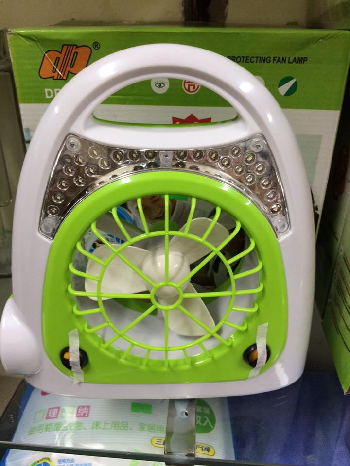 quạt tích điện  Giá bán: 140.000đ