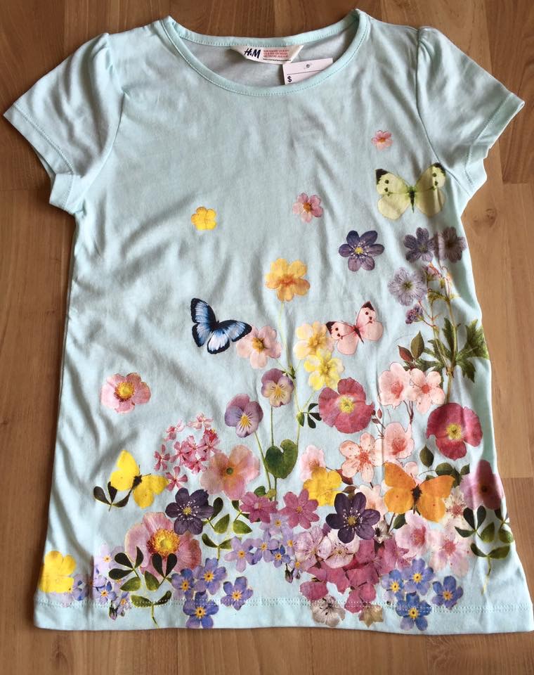 Áo thun hoa H&M Áo thun hoa H&M Giá bán: 200.000đ