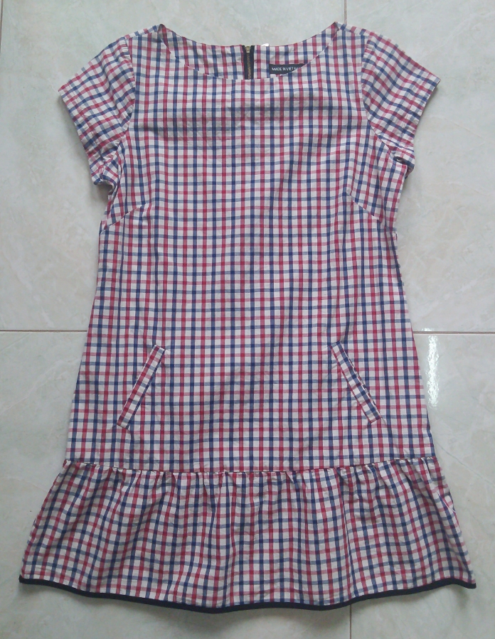 Váy thô kẻ ( Hàng Made in VN) Giá bán: 220.000đ