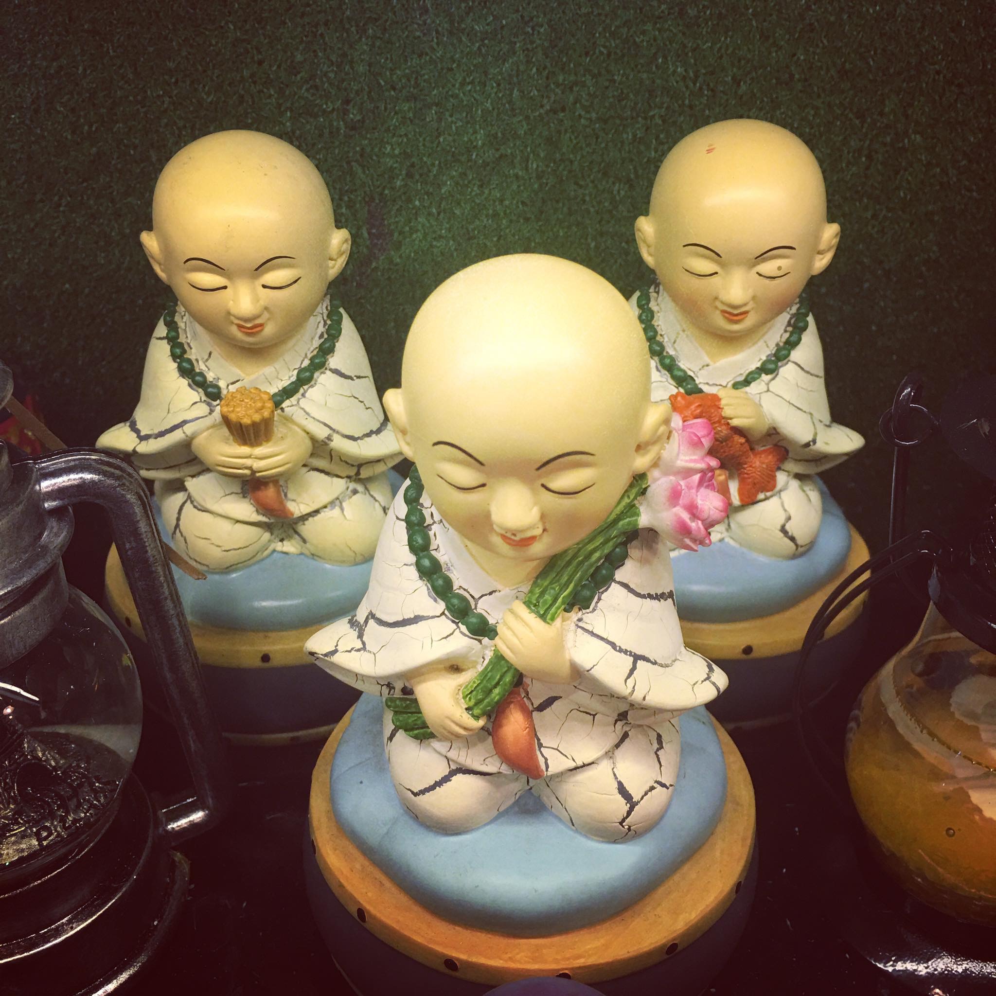 Bộ 3 chú tiểu Giá bán: 620.000đ