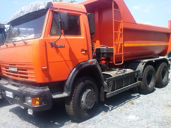  XE BENZ KAMAZ 65115 THÙNG OVAN 15 TẤN NHẬP KHẨU NGUYÊN CHIẾC TỪ NGA Giá bán: 1.350.000.000đ