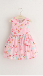 Váy hoa Giá bán: 180.000đ