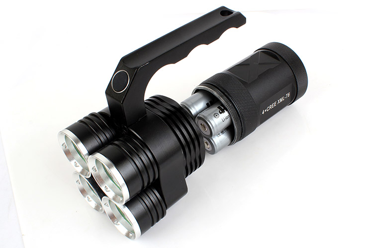 ĐÈN PIN SIÊU SÁNG D60 Giá bán: 2.500.000đ