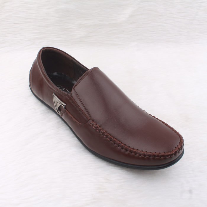 Giày Mọi da Feragamo nâu Giá bán: 650.000đ