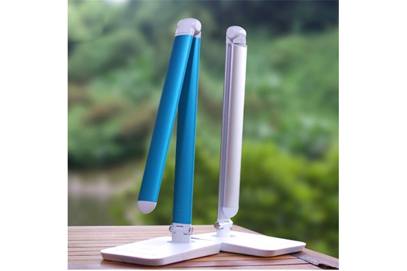 ĐÈN BÀN LED SML 68 Giá bán: 1.500.000đ