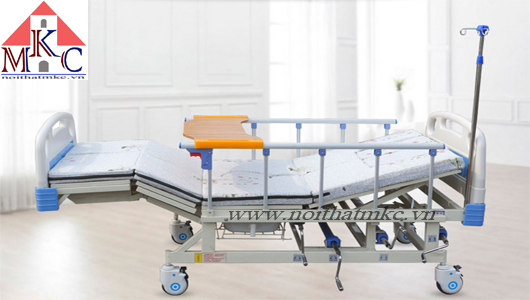Giường bệnh nhân đa năng 4 tay quay giá rẻ Giá bán: 13.550.000đ