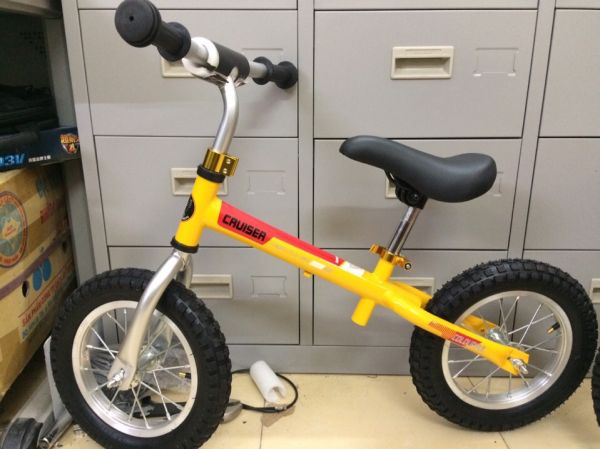 Xe đạp thăng bằng cho bé - Balance Bike Giá bán: 690.000đ