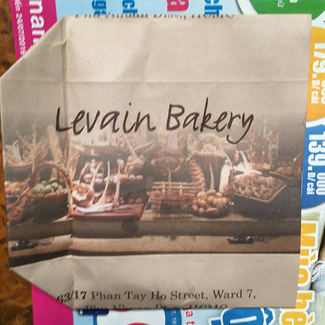 Levain bakery  Giá bán: 5.000đ