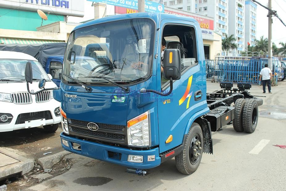 Xe tải 2T4 Veam VT252 Giá bán: 365đ