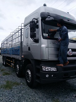 Xe tải 4 chân chenglong hải âu Giá bán: 1.210đ