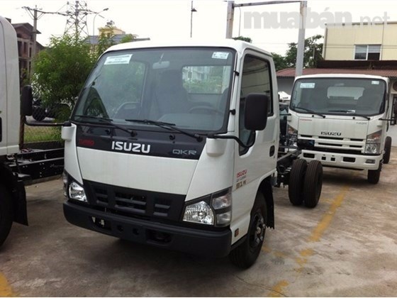 Xe tải 2T2  ISUZU Giá bán: 415đ