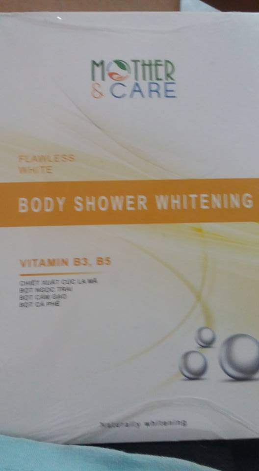 Set tắm trắng của Mother & Care Giá bán: 320.000đ