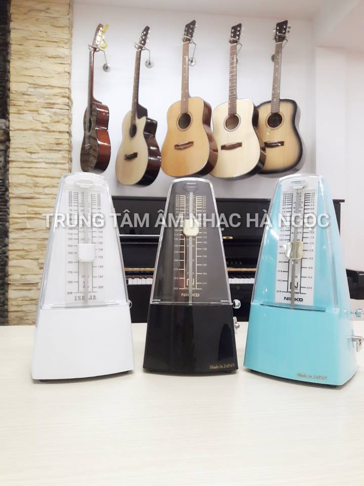 Quận 11, Quận Bình Thạnh chiêu sinh học piano-guitar-thanh nhạc 310k/tháng Giá bán: 310.000đ