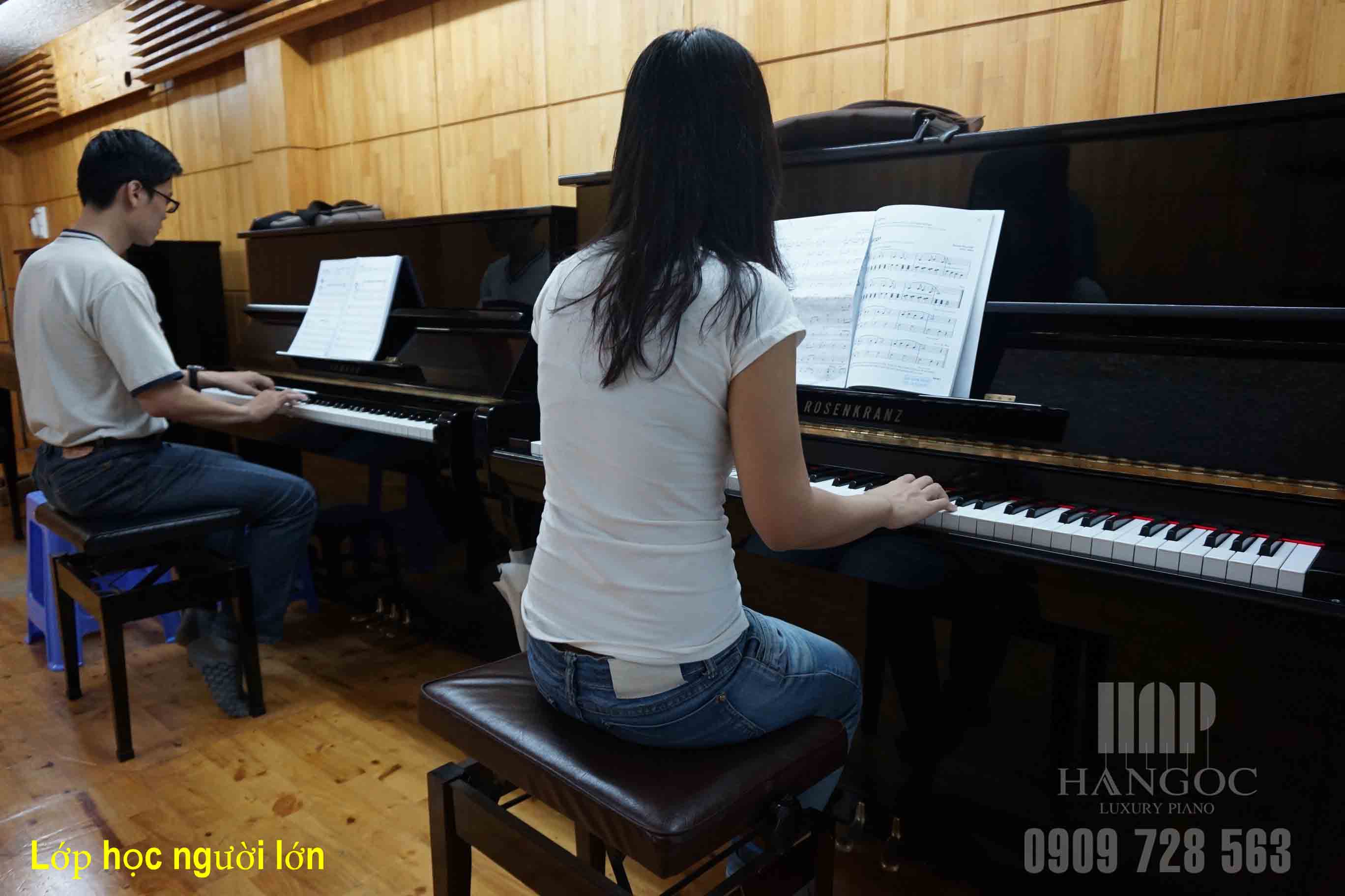 Quận 11, Quận Bình Thạnh chiêu sinh học piano-guitar-thanh nhạc 310k/tháng Giá bán: 310.000đ