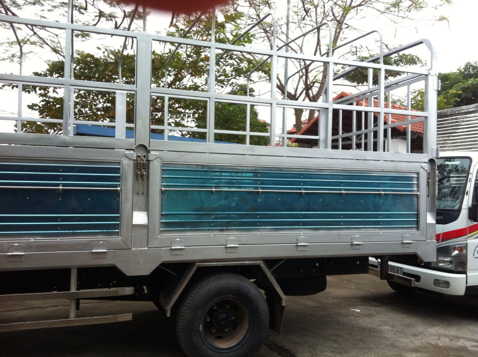 Bán xe tải Mitsubishi Fuso 5 tấn tặng ngay thùng xe Giá bán: 690.000.000đ