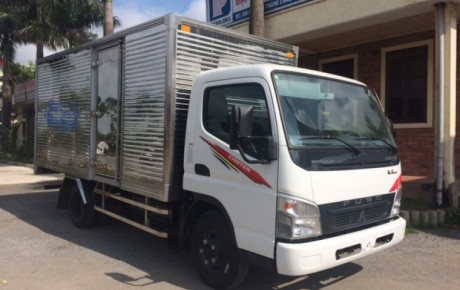 Bán xe tải Mitsubishi Fuso 4,5 tấn canter7.5 tặng điều hòa Giá bán: 650.000.000đ