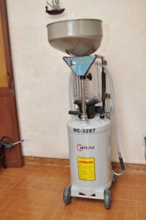 MÁY HÚT DẦU NHỚT HC-3297 Giá bán: 0đ