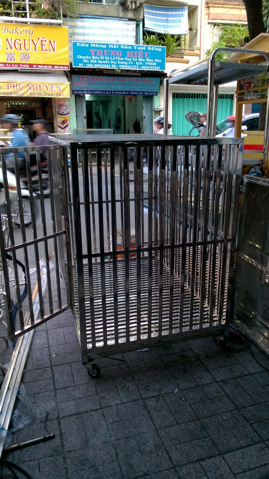 chuồng nuôi thú cưng chuồng nuôi thú cưng Giá bán: 15.000.000đ