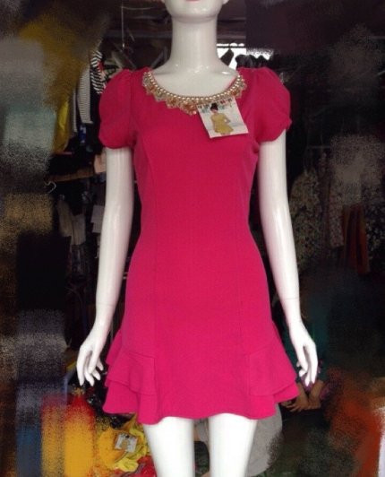 đầm váy Giá bán: 150.000đ