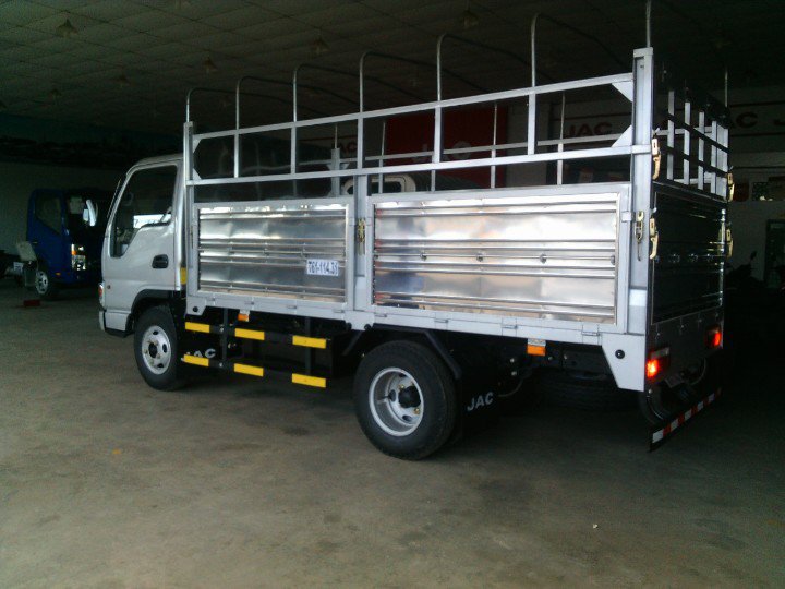 mua xe tải JAC- khuyến mại lớn nhất trong năm - MIỄN PHÍ  trước bạ  VÀ TẶNG kèm lên đến 1000 lit dầu  Giá bán: 0đ