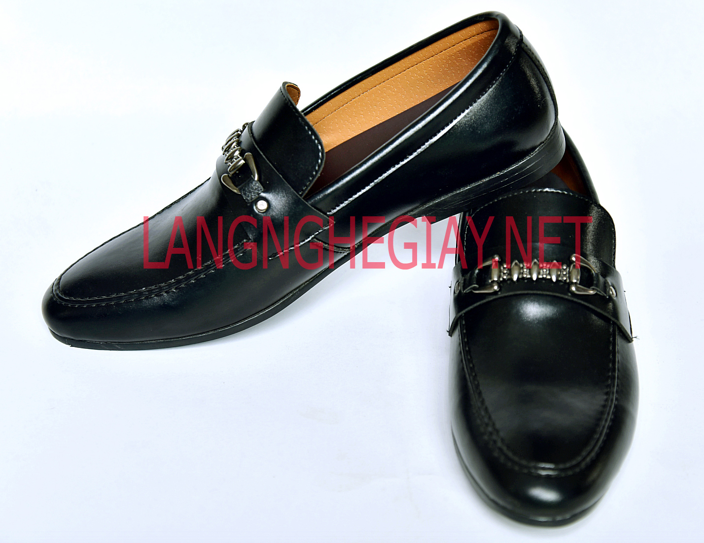 Đại lý bán buôn giầy dép giá rẻ Giá bán: 185.000đ