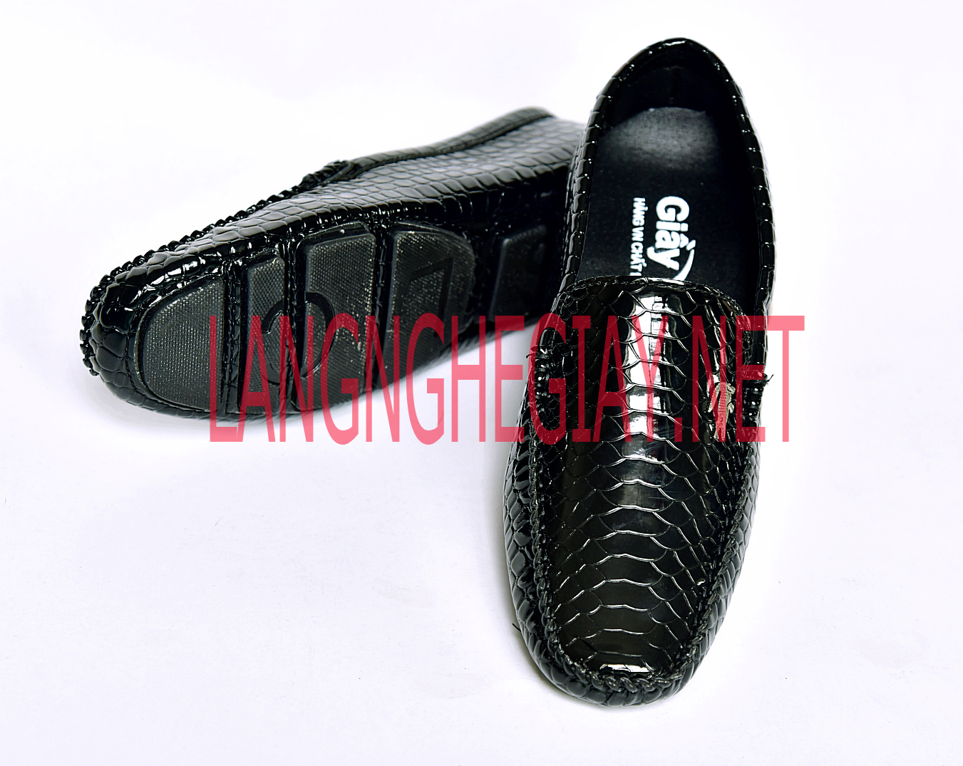 Đại lý bán buôn giầy dép giá rẻ Giá bán: 185.000đ