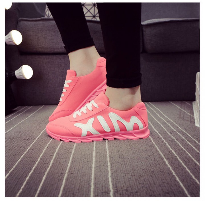 giày-dép nữ thời trang, sành điệu, cá tính Giá bán: 200.000đ