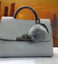 Túi xách thời trang