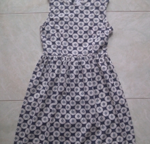  Váy thô hoa sát nách