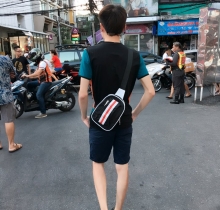 Túi Đeo Chéo Sọc