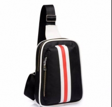 Túi đeo chéo sọc