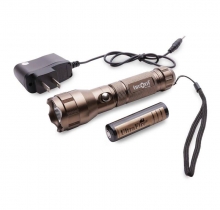 Đèn pin siêu sáng Hy-535