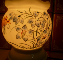 Đèn xông tinh dầu A14