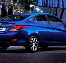 Hyundai Accent Blue 1.4 AT