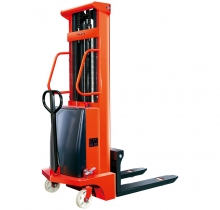 Xe nâng bán tự động