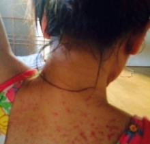 Muối tắm Thảo dược của Mother & Care