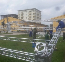 Nhà giàn không gian hợp kim nhôm