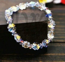 LT001-Lắc tay pha lê cỏ 4 lá