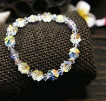 LT001-Lắc tay pha lê cỏ 4 lá