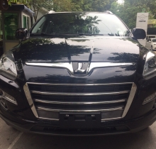 LUXGEN U7 ECOHYPER, 5 chỗ ngồi, 2 cầu, nhập khẩu nguyên chiếc Đài Loan, công nghệ mới nhất, tự ngắt nổ động cơ khi dừng đỗ.