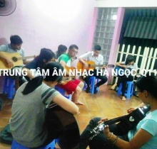 Học Piano – Guitar & Piano đệm hát – Thanh Nhạc 310k/tháng tại quận 11, quận Bình Thạnh