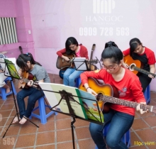 Dạy Piano uy tín tại quận 11, quận Bình Thạnh giá 310k/tháng	